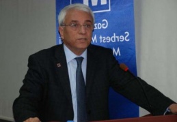 “Türkiye’de siyasetteki istikrarın ekonomiye de yansıması gerekiyor”