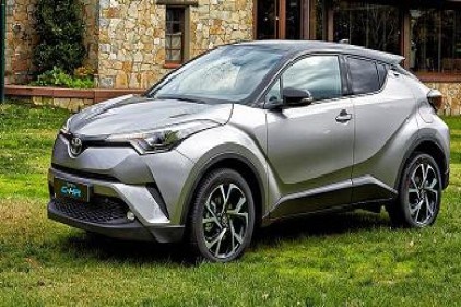 Türkiye&#039;de üretilen ilk hibrit otomobilin fiyatı 98 bin liradan başlayacak