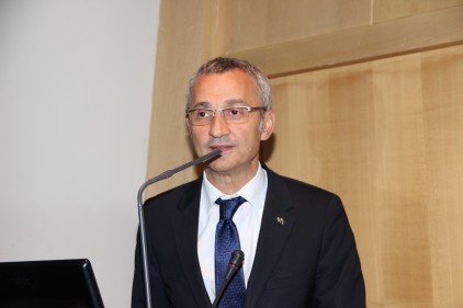 Türkiye&#8217;de üretilen ürünler tercih edilsin büyüme kalıcı olsun işsizlik de gerilesin