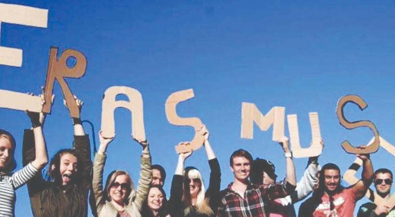 Türkiye'den Avrupa'ya giden öğrencilerin Erasmus hibelerine ekonomi ayarı; dönemlik değil en fazla 2,5 aylık hibe ödenecek