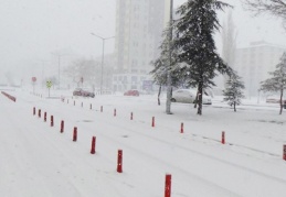 Türkiye'nin büyük bölümü kar yağışının etkisi altında