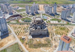 Türkiye’nin ikinci büyük camisini Şahinbey Belediyesi yapıyor