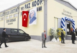 Türkiye’nin 17'nci çiçek borsası artık kendi binasında