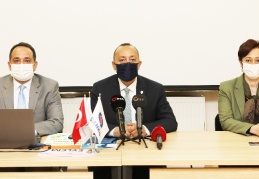 “Türkiye’nin ve dünyanın seçkin ulusal ve uluslararası okullarıyla aynı statüde bir okul olma yolundayız”