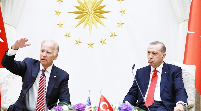 Türkiye'ye ekonomisini çökertmeden baskı uygulanacak