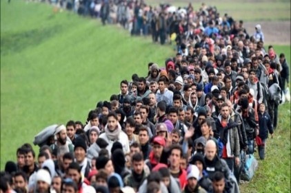 Türkiye’ye göç edenlerin sayısı yüzde 22.4 artarak 466 bin 333 kişi oldu