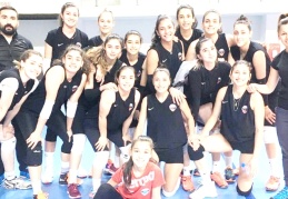 Turkuaz Seramik OSB Teknik Koleji Adam Voleybol’a 3-1 mağlup oldu