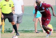 Turnuvada yurt içi ve yurt dışında üst düzey futbol oynamış birçok oyuncu da top koşturdu