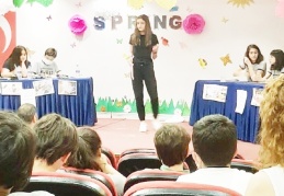 Turnuvayı, "Okuma alışkanlığı ailede kazanılır" tezini savunan ekip kazandı