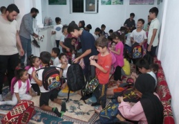 "Tutar Mısın Elimi" depremzede çocuklarla buluşuyor
