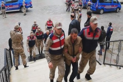 Tutuklananlar, maktulün en yakınları