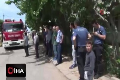 Tuzla&#039;da çocukların evde çakmakla oyunu yangınla sonlandı