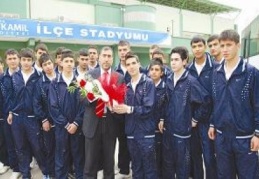 U 17 FUTBOL TAKIMI TÜRKİYE ŞAMPİYONASINDA İLİMİZİ TEMSİL EDECEK