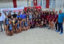 U17 Bayanlar Federasyon Kupası İzmir ESTİ'nin