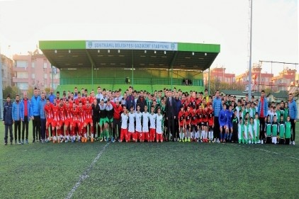 U13 kategorisinde ligi zirvede tamamlamışlardı