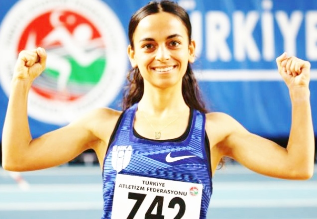 U23 ve büyükler Türkiye rekorunu kırarak şampiyon oldu