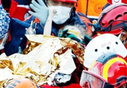 Üç büyüklerden arama kurtarma ekiplerine teşekkür mesajı