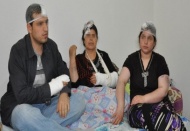 Üç çocuklu kadının kardeşini ve annesini de darp ettiler