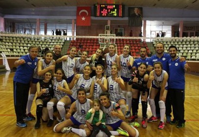 ÜÇ SEZONDUR MAÇ KAYBETMEYEN MERİNOSSPOR YENİ TRASFERLERLE DAHA DA GÜÇLENECEK