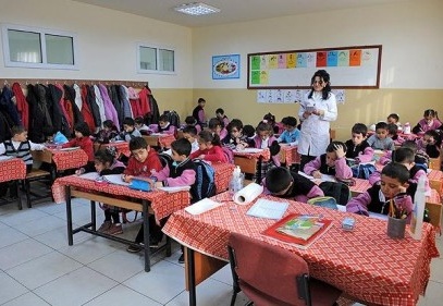 Üç yılda 138 bin öğretmen alındı
