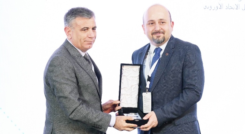 Üç yılın sonunda kalfa olanların ücreti 2.125 liraya yükseliyor