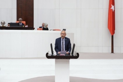 Ücretli öğretmenlerin mağduriyetleri giderilmelidir