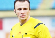 UEFA Avrupa Ligi maçlarını yönetecek hakemler açıklandı