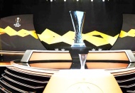UEFA Avrupa Ligi'nde yarı finalistler belli oluyor
