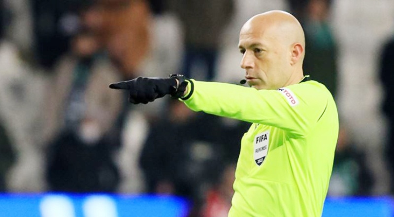 UEFA dev finale Cüneyt Çakır'ı düşünüyor