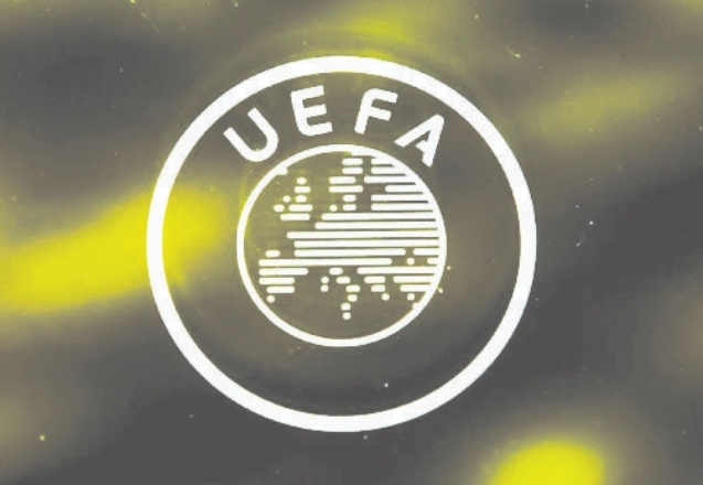 UEFA, EURO 2020 hakemleri için İstanbul'u seçti