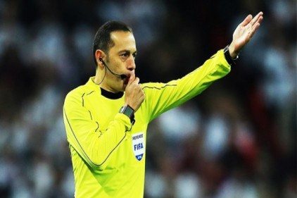 UEFA&#039;dan Cüneyt Çakır&#039;a dev görev