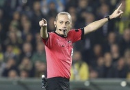 UEFA'dan Cüneyt Çakır'a görev