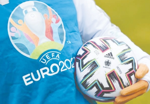 UEFA'dan, EURO 2020’ye pandemi ayarı; sayılar artacak!
