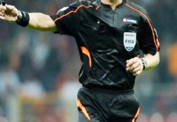 UEFA'dan iki hakeme görev!