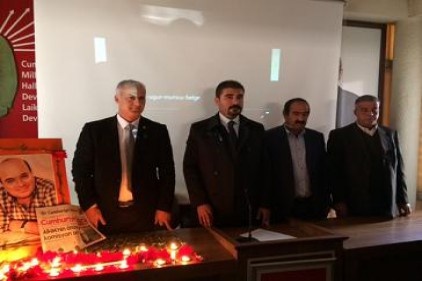 Uğur Mumcu kalemiyle ışık tutan bir kalemdi