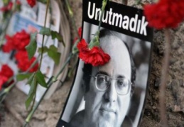 Uğur Mumcu'yu öldürülüşünün 25. yılında anılıyor