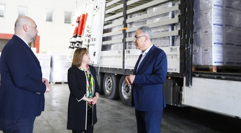 Ukrayna’ya 23 tonluk kuru gıda yardımı gönderildi