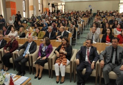 Ülke olarak çok önemli bir toplumsal değişim sürecinden geçiyoruz