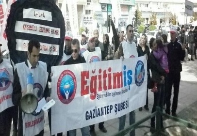Ülkemizi, “Çocuk gelin” utancından kurtarmak gerekir