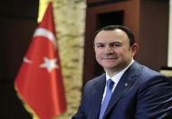 “Ülkemizin geleceğine mum yakan aydınlar”