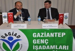 "Ülkemizin ve bölgemizin orta gelir tuzağına dikkat etmesi gerekiyor”