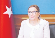 Ülkenin ticaret bakanı kocasının şirketinden bakanlığına dezenfektan alımı yapıyorsa bunun hukuki sonuçları olmak durumunda