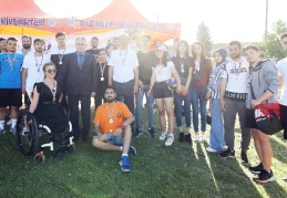 Uluslararası gençlik festivalinde dereceye giren sporculara ödül