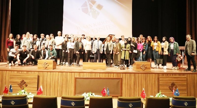 Uluslararası öğrenciler için ‘Film Müzikleri Atölyesi’ yapıldı