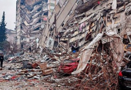 Uluslararası yer bilimciler | "Kayıp sayısı binlerce olabilir"