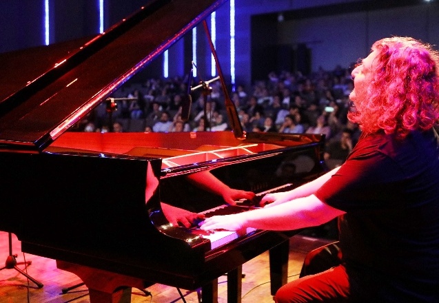 Uluyhan Uğurlu'dan 19 Mayıs'a özel piyano resitali