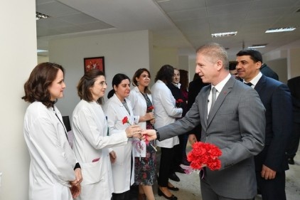 Ulvi mesleği icra eden hekimlerin arkasında devletimiz yer alıyor