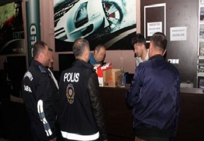 Umuma açık iş yerlerine yönelik huzur operasyonları sürüyor