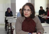 Üniversite hayaliyle gençlere ilham oluyor 