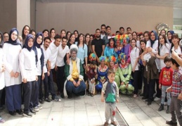 Üniversite öğrencileri, çocuklara keyifli anlar yaşattı 